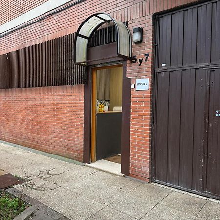 Hostel Puerta Del Angel Madrid Eksteriør billede