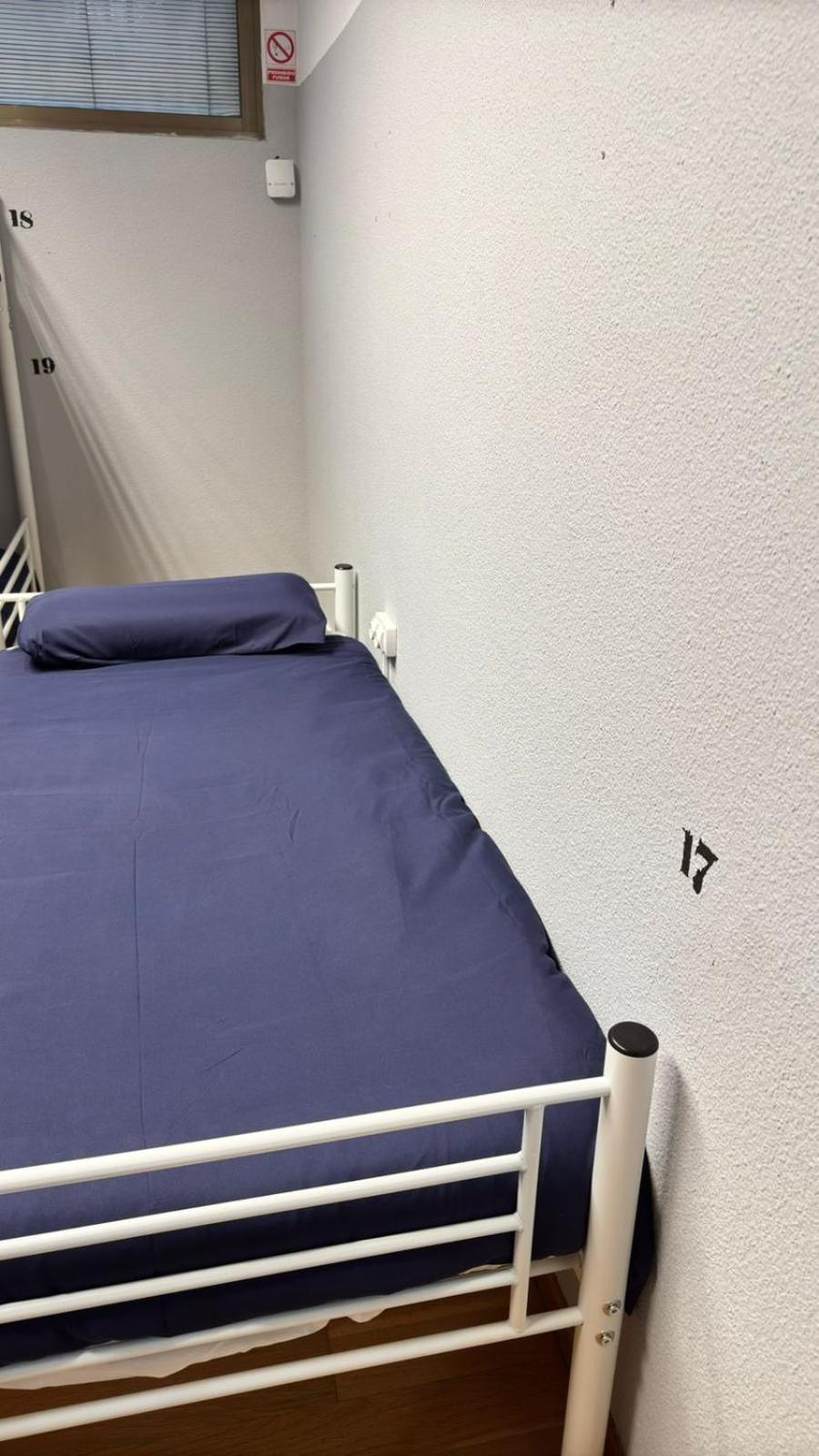 Hostel Puerta Del Angel Madrid Eksteriør billede